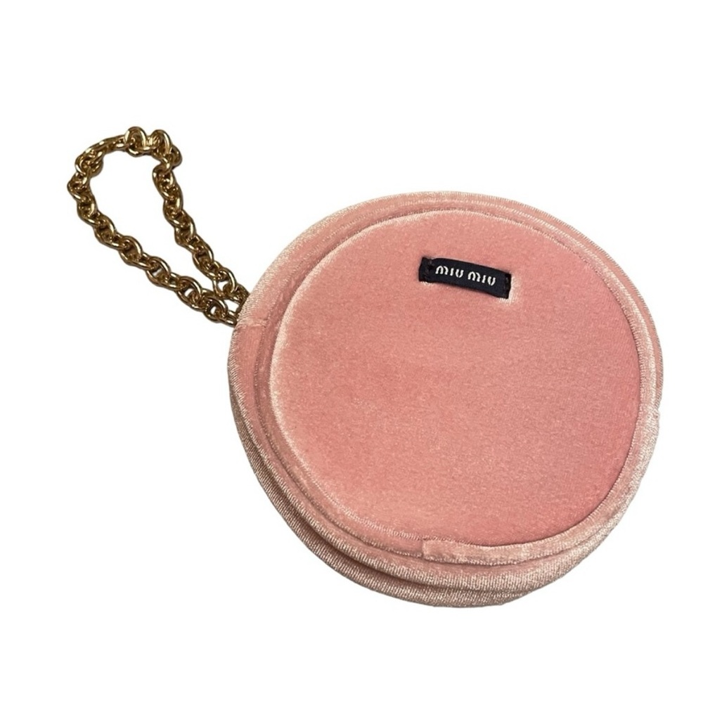 Miu Miu Pink Velvet Circle Wristlet - Picture 3 of 3